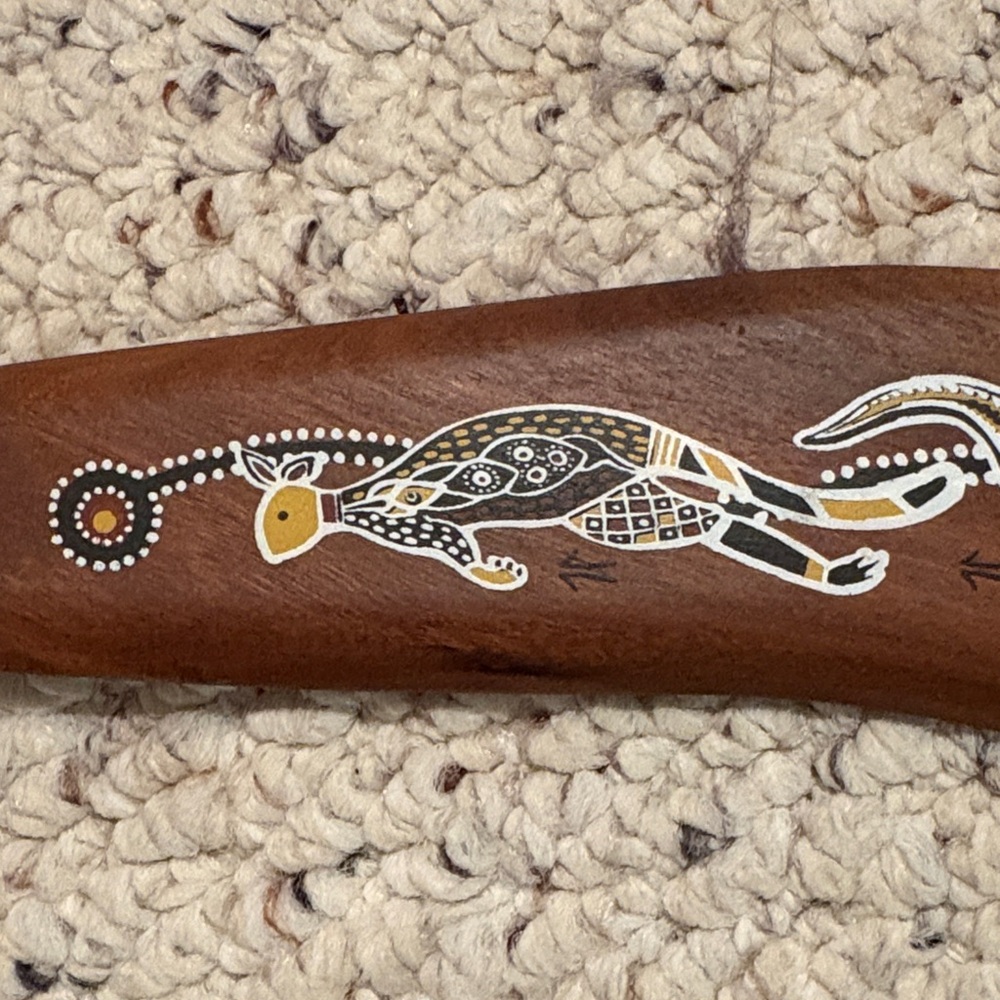 🔥5 FOR $25🔥 Handcrafted in Australia Brown Boomerang Decor - Picture 7 of 7